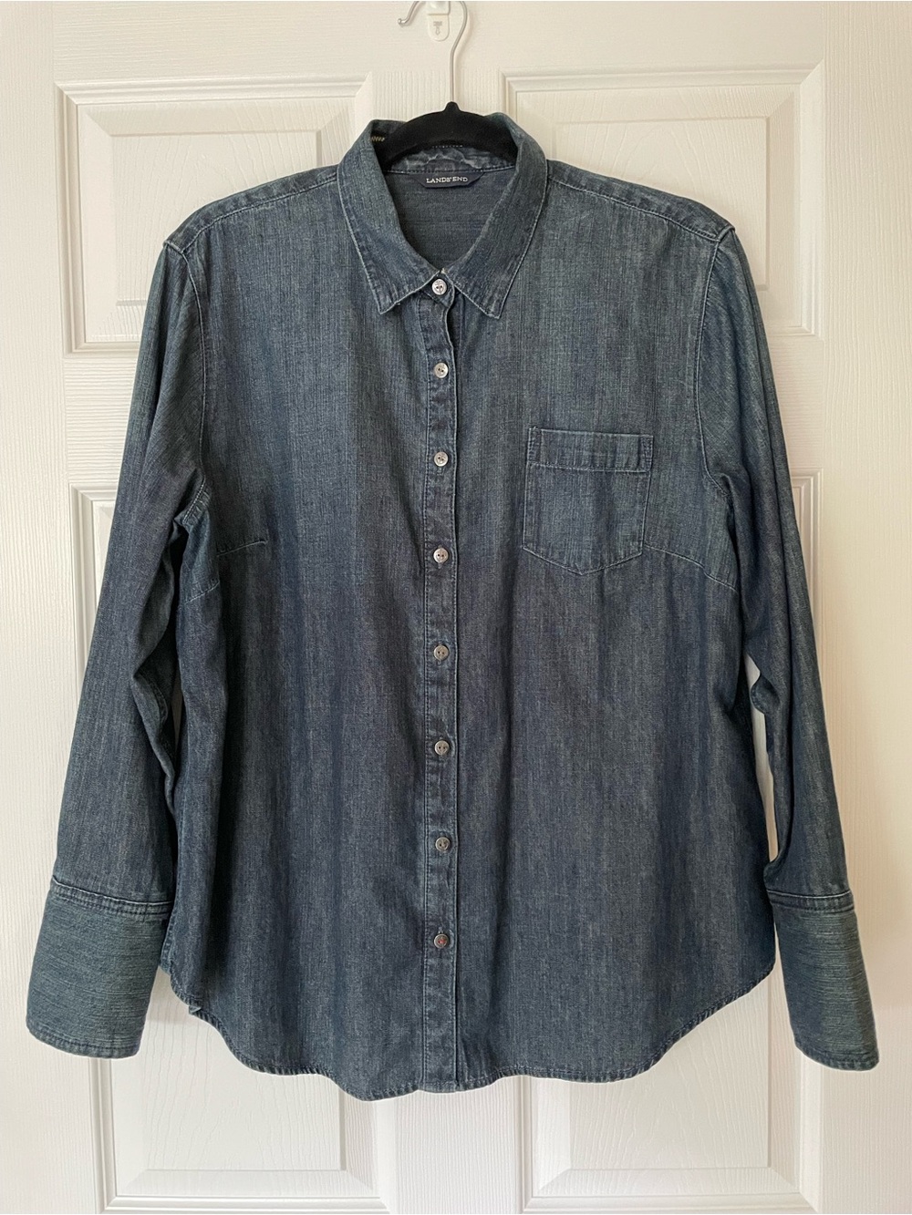 Lands’ End Dark Wash Denim Shirt Button Up Wide Cuff Classic